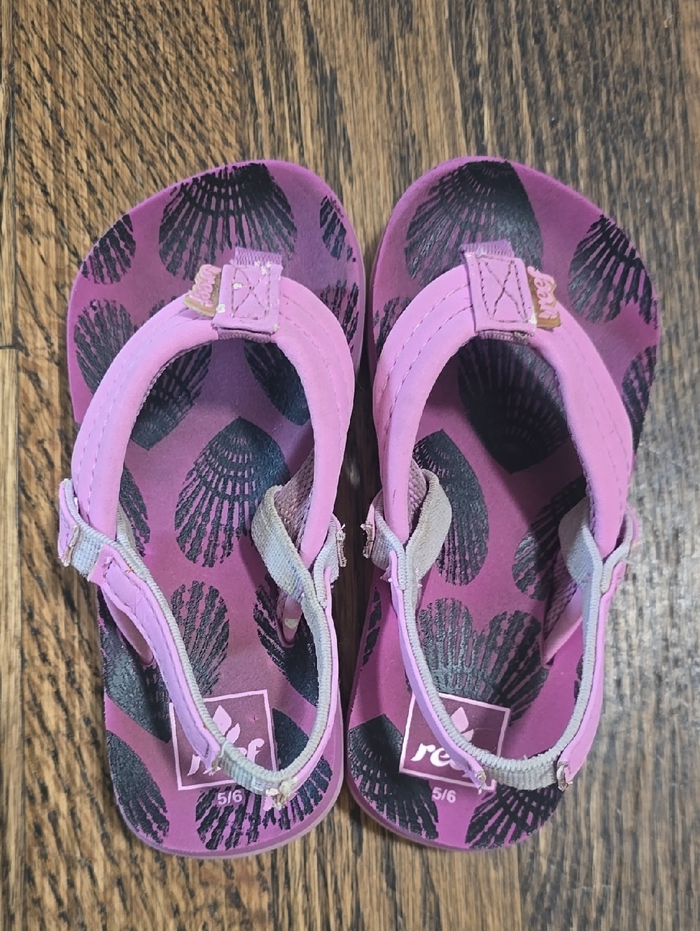 🌟7/25$ Reef Pink Shell-Print Kids Sandal with Back Strap